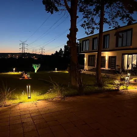 Granada Bed & Breakfast